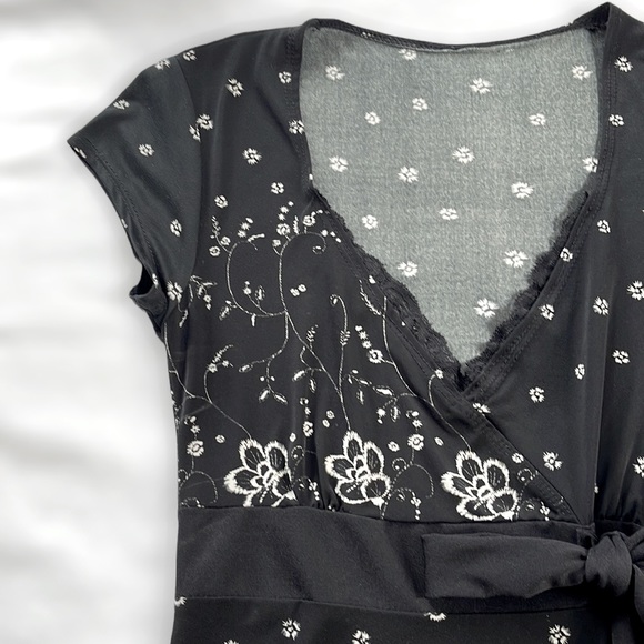 🍀3/50 Faux Wrap Dress (XS) - Picture 6 of 13